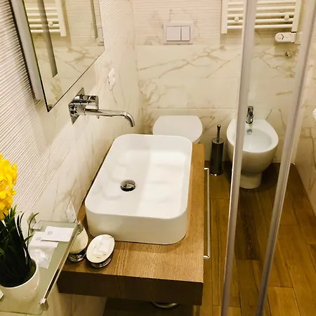 בית הארחה Kambal Luxury 4*