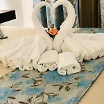 Kambal Luxury