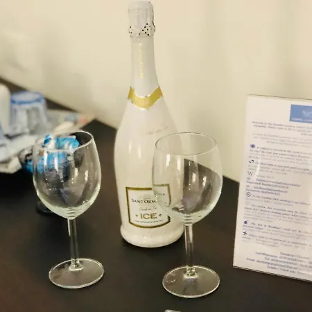 Kambal Luxury 招待所 *